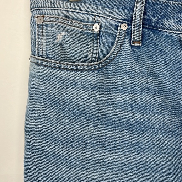 NWT Madewell Women's Low-Slung Straight Leg Jeans Light Wash Blue 32 Button Fly - Picture 7 of 9